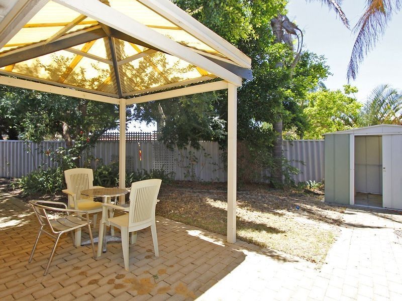 10 Dauphine Place, Joondalup WA 6027