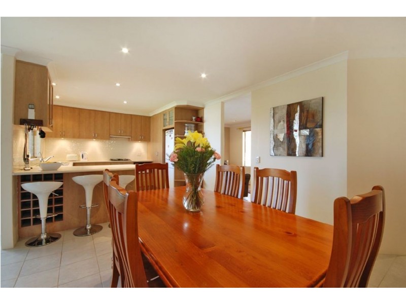 16 Sappleton Retreat, Merriwa WA 6030