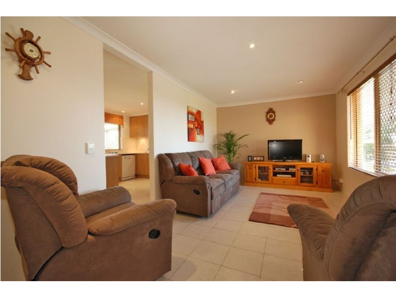 16 Sappleton Retreat, Merriwa WA 6030