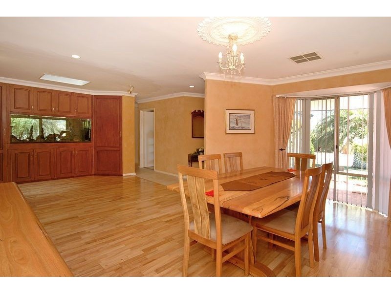 10 Mull Grove, Ocean Reef WA 6027