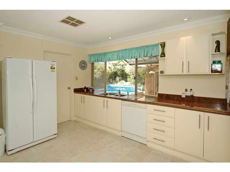 10 Mull Grove, Ocean Reef WA 6027