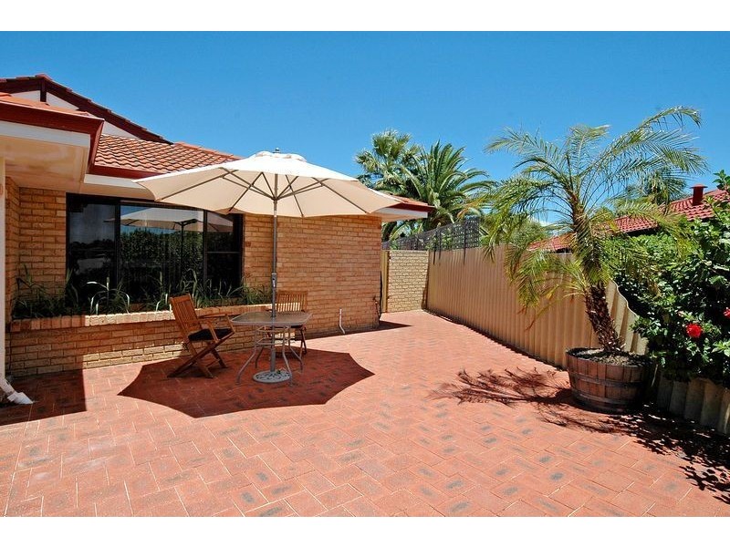 5 Lilac Gardens, Edgewater WA 6027