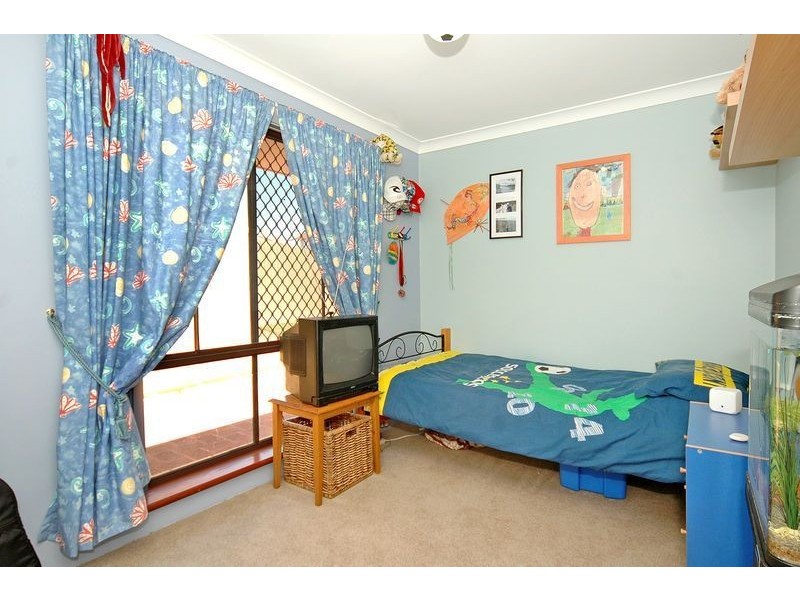 5 Lilac Gardens, Edgewater WA 6027