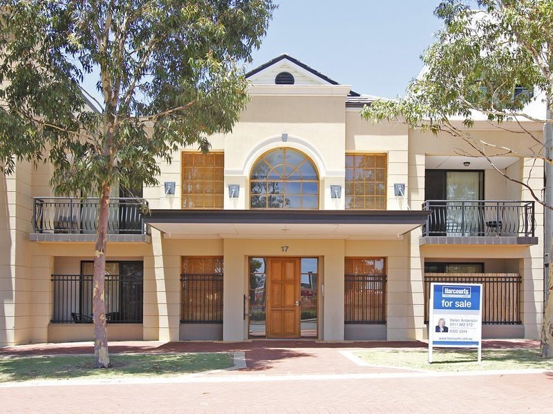17D Shenton Avenue, Joondalup WA 6027