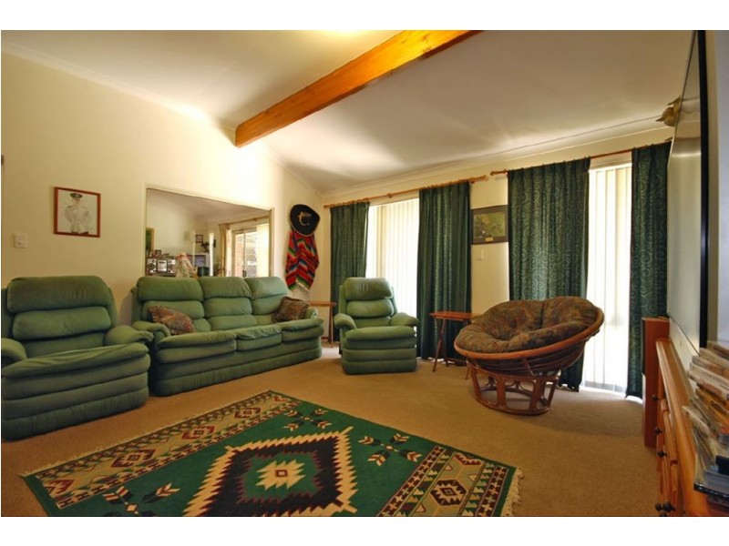 2 Broughton Heights, Kinross WA 6028