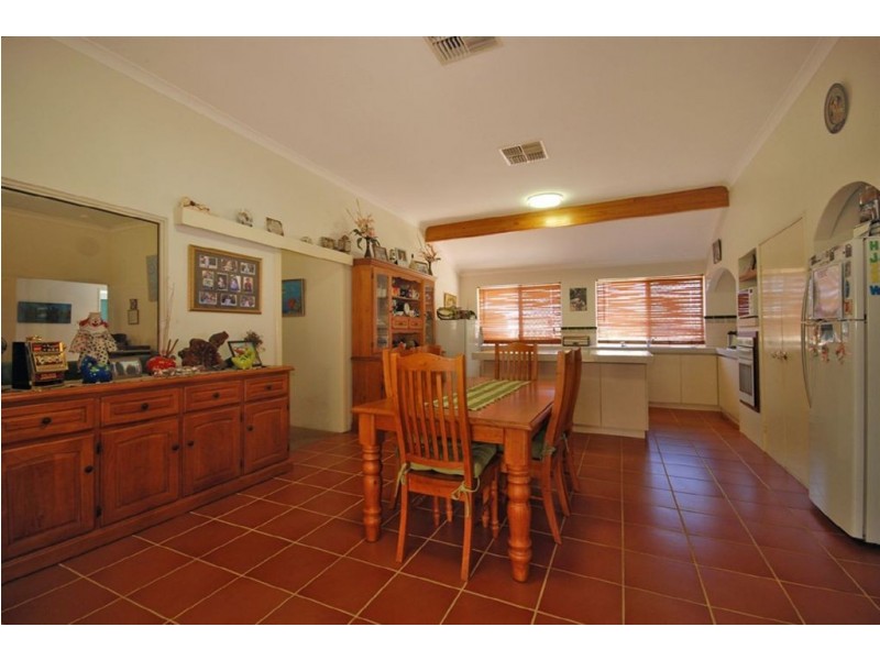 2 Broughton Heights, Kinross WA 6028