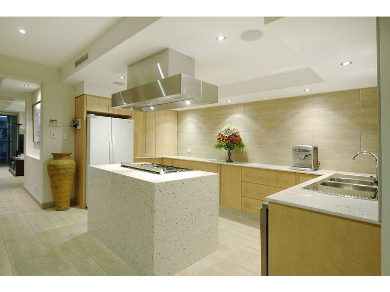 12 Swansea Promenade, Mindarie WA 6030