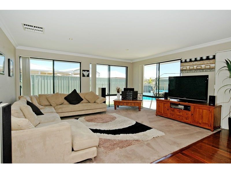 57 Seagrove Boulevard, Merriwa WA 6030