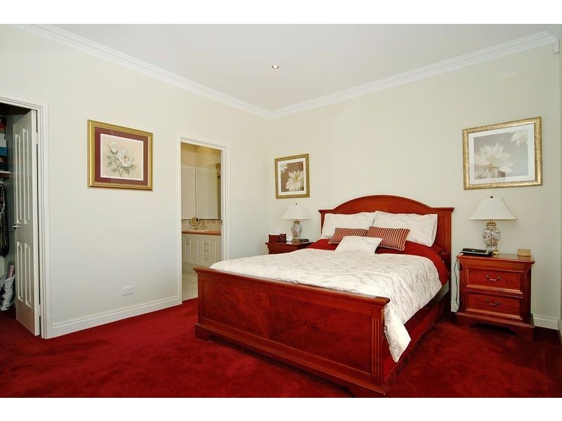 5 Pyramids Chase, Iluka WA 6028