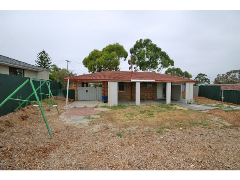 5 Tremont Place, Craigie WA 6025