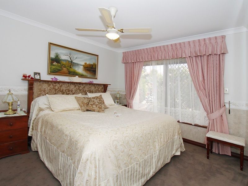 8 Dilkera Place, Quinns Rocks WA 6030