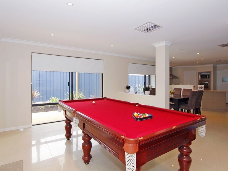 26 Castledene Way, Tapping WA 6065