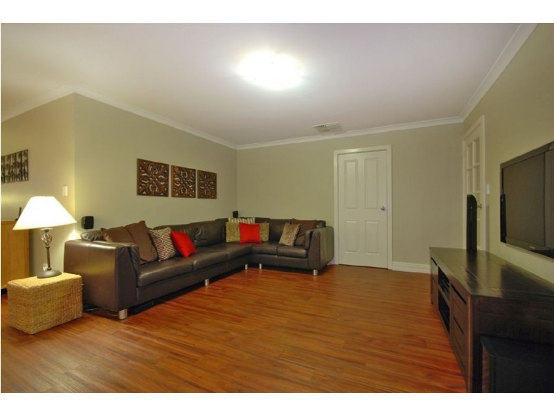 75 Caledonia Avenue, Currambine WA 6028