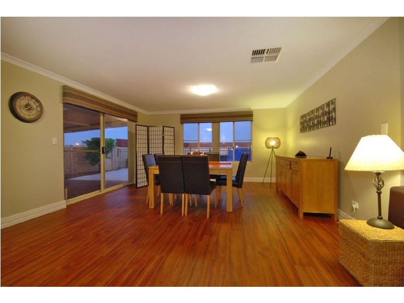 75 Caledonia Avenue, Currambine WA 6028