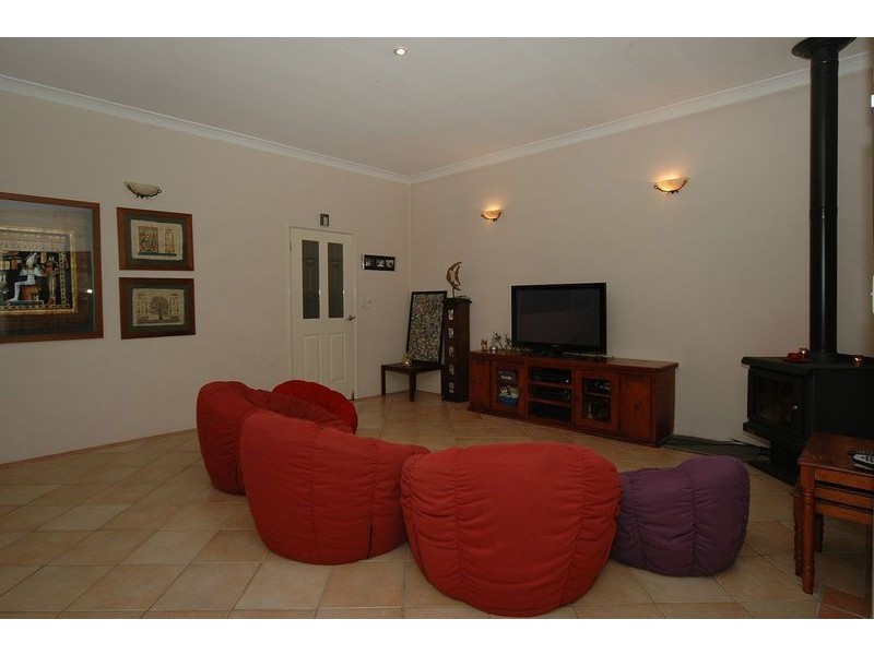 182 Blue Plains Road, Chittering WA 6084