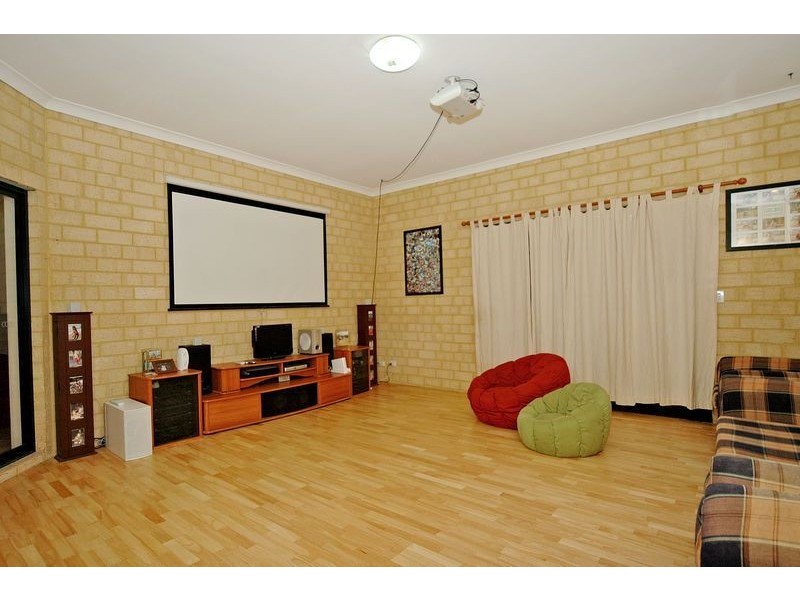 182 Blue Plains Road, Chittering WA 6084