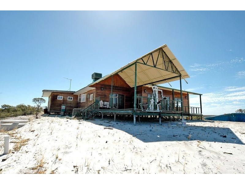 2064 Bingham Road, Muchea WA 6501