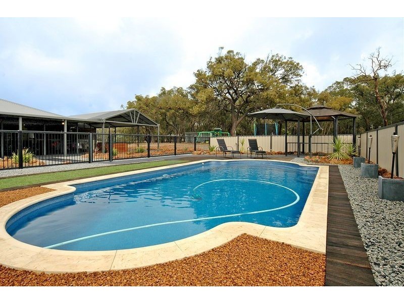 189 Ayrshire Loop, Lower Chittering WA 6084