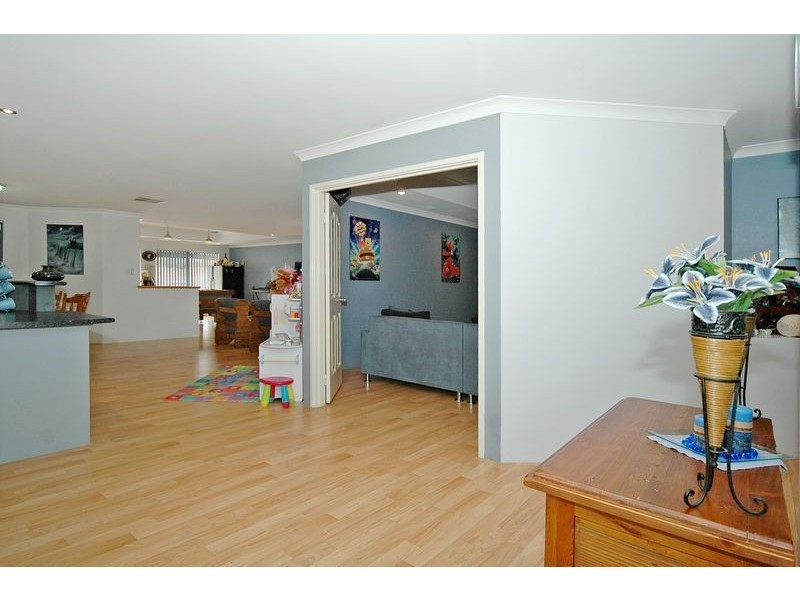 189 Ayrshire Loop, Lower Chittering WA 6084