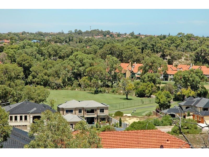 6 Sottogrande View, Connolly WA 6027