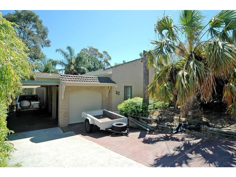 52 Yallambee Crescent, Wanneroo WA 6065