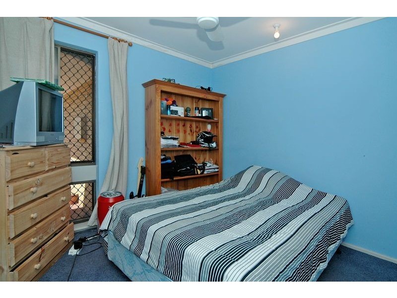 52 Yallambee Crescent, Wanneroo WA 6065