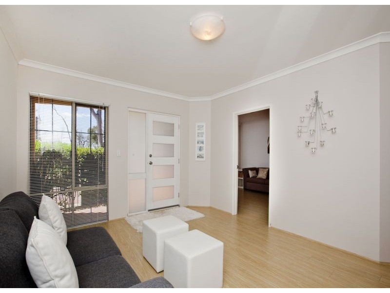 477 Lakeside Drive, Joondalup WA 6027