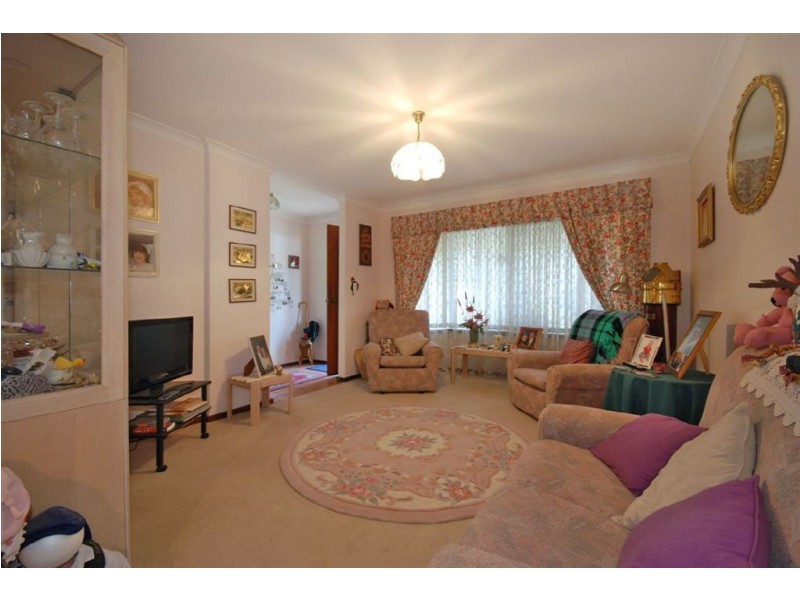 12 Pebblewood Road, Woodvale WA 6026