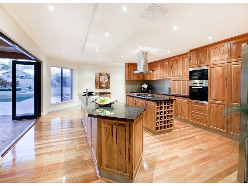 10 Plymouth Cove, Ocean Reef WA 6027