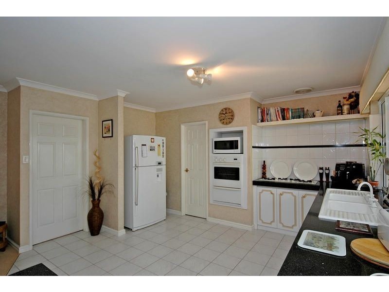 29 Parkstone Retreat, Currambine WA 6028