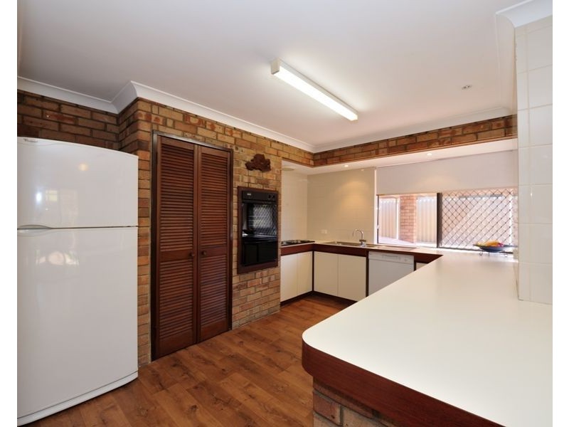 7 Logan Court, Padbury WA 6025