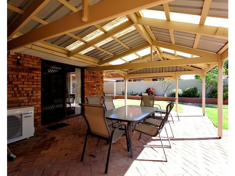 7 Logan Court, Padbury WA 6025