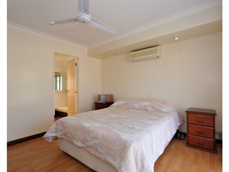 7 Logan Court, Padbury WA 6025