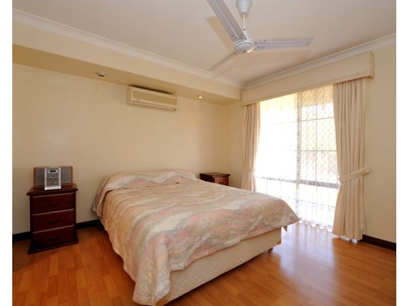 7 Logan Court, Padbury WA 6025