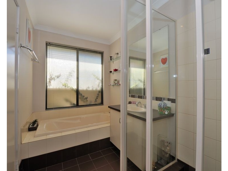 30 Guron Road, Duncraig WA 6023