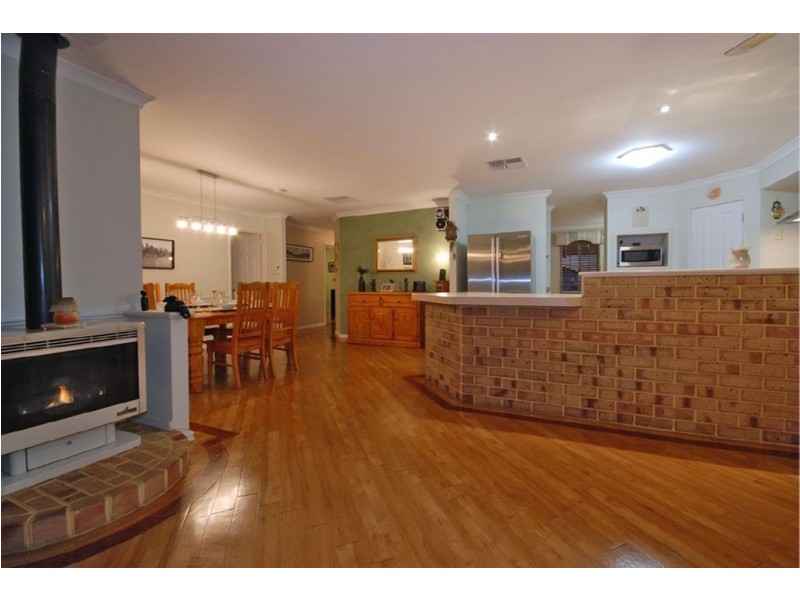 19 Arbroath Circle, Kinross WA 6028