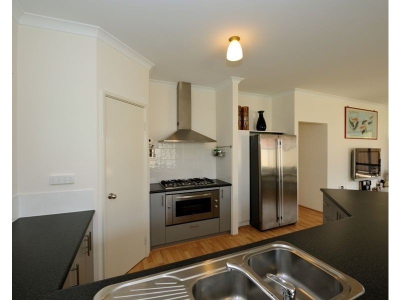 1 Seneca Gardens, Joondalup WA 6027