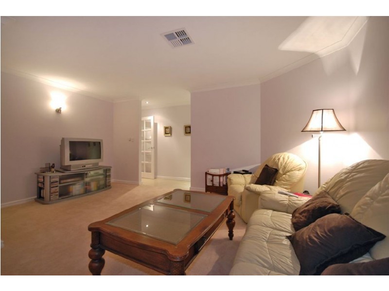 68 Carlton Turn, Currambine WA 6028
