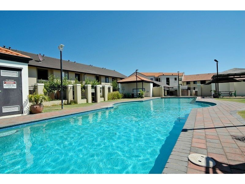 4/106 Boas Avenue, Joondalup WA 6027