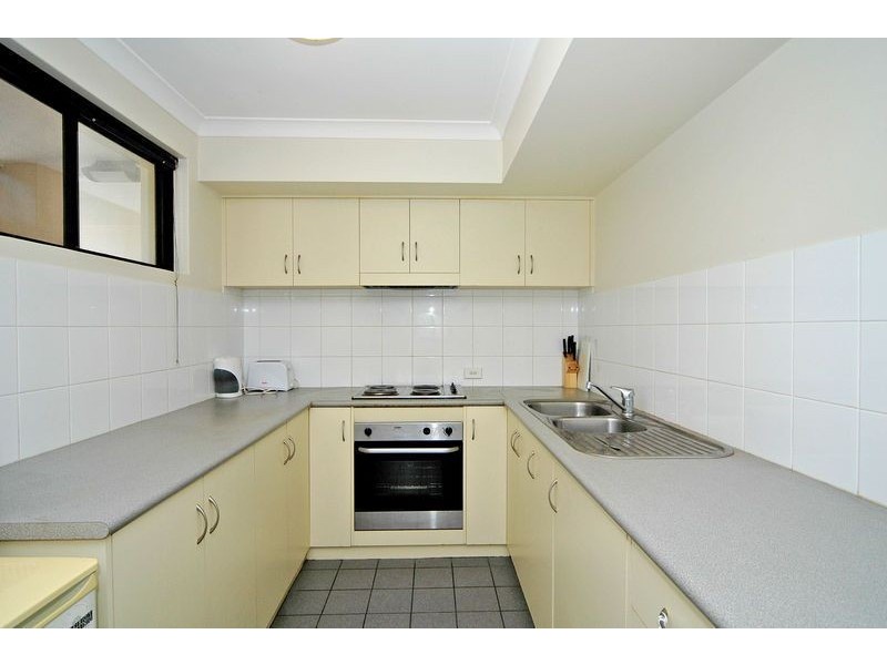 4/106 Boas Avenue, Joondalup WA 6027