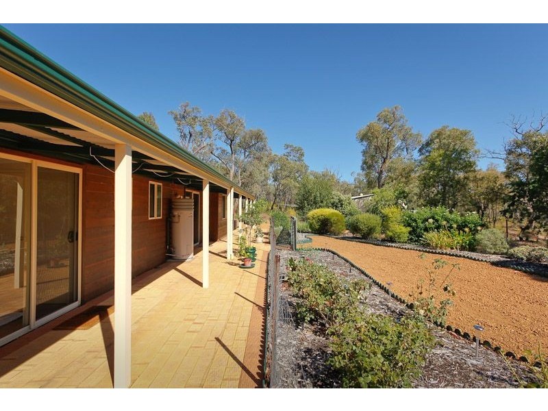 278 Murray Grey Circle, Lower Chittering WA 6084