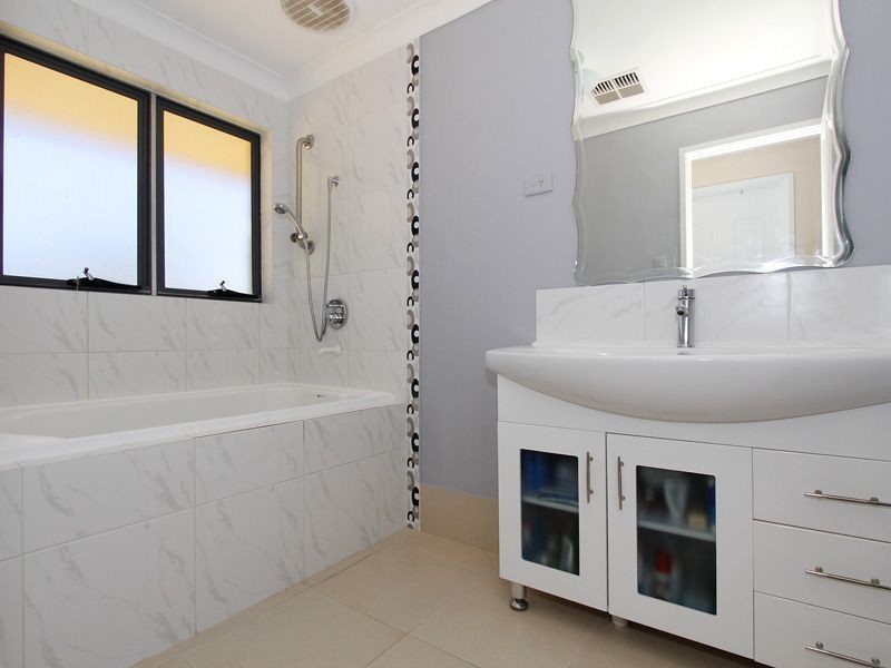 25 Quesnel Place, Joondalup WA 6027