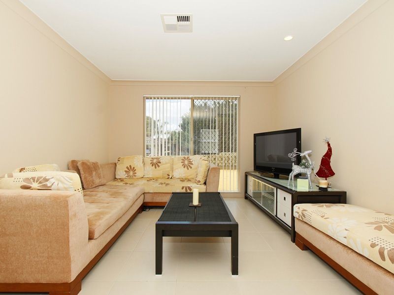 25 Quesnel Place, Joondalup WA 6027