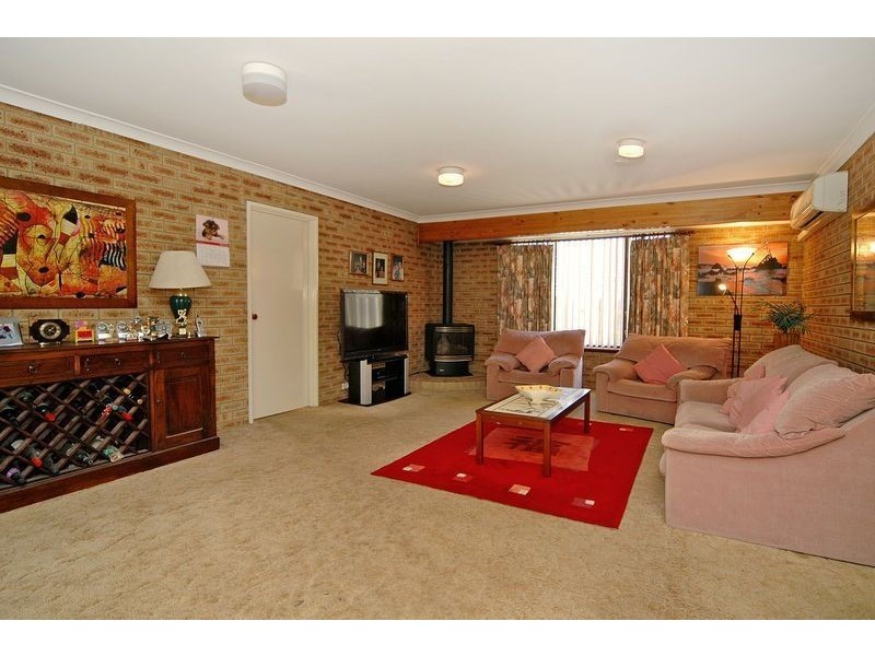 73 Lakeview Drive, Edgewater WA 6027