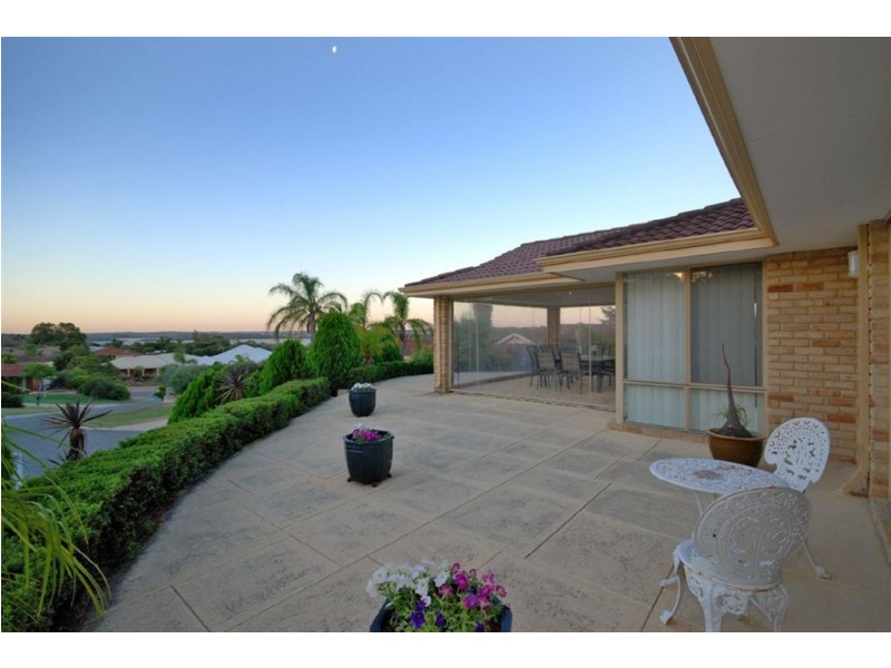 5 Clipper Court, Edgewater WA 6027