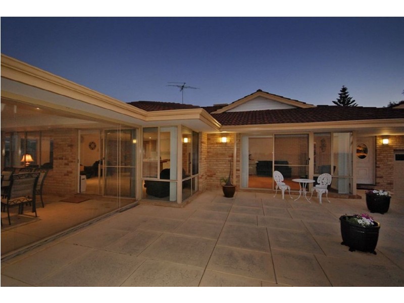 5 Clipper Court, Edgewater WA 6027