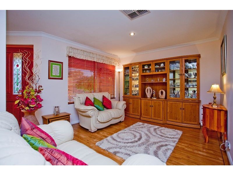 40 Craignish Loop, Kinross WA 6028