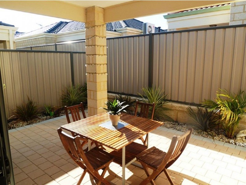 13/23 Verteramo Way, Hocking WA 6065