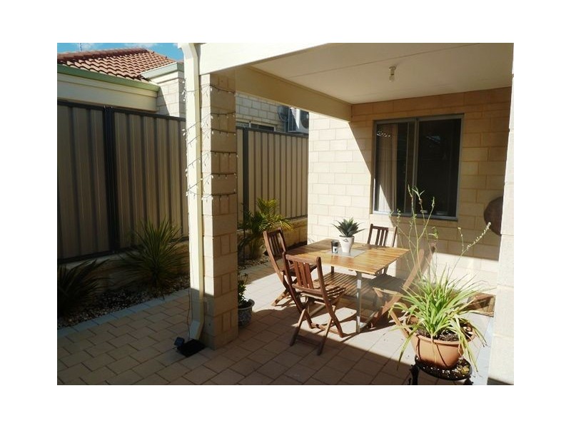 13/23 Verteramo Way, Hocking WA 6065