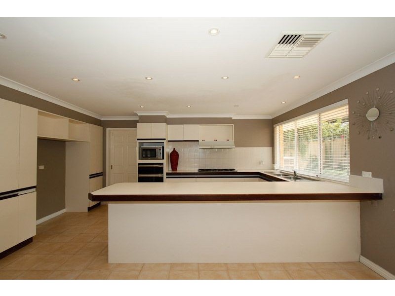 6 Imperial Court, Ocean Reef WA 6027